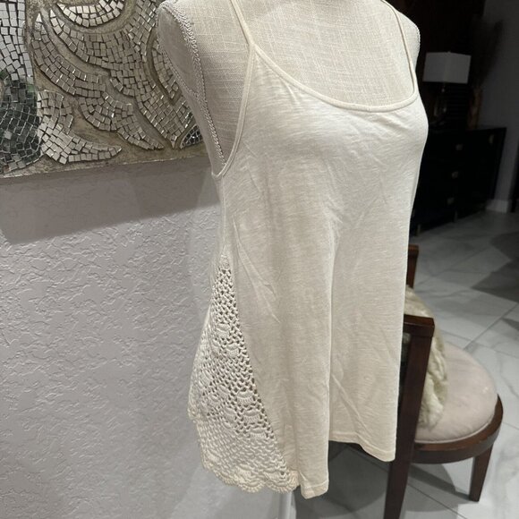 Roxy Womens Crocheted Accent Ivory Tank Top With Adjustable Straps size S - Picture 4 of 9